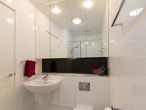 Felix 374 FF Apartment - Accommodation QLD 12