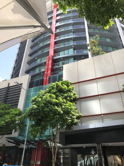 Felix 374 FF Apartment - Accommodation QLD 18