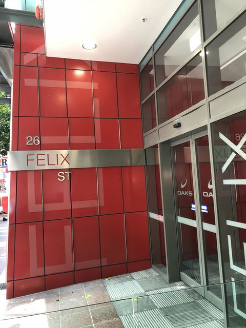 Felix 374 FF Apartment - Accommodation QLD 1