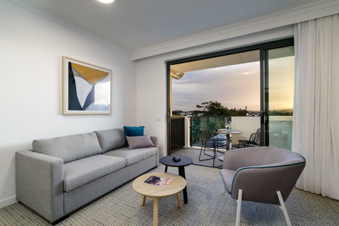 Quest Cannon Hill - Accommodation QLD 5