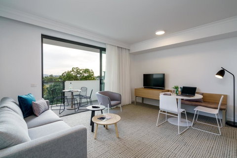 Quest Cannon Hill - Accommodation QLD 11