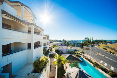 Portside Whitsunday Luxury Holiday Apartments - Accommodation QLD 2