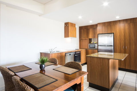 Portside Whitsunday Luxury Holiday Apartments - Accommodation QLD 12
