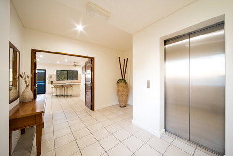 Portside Whitsunday Luxury Holiday Apartments - Accommodation QLD 27