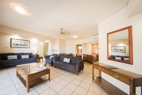 Portside Whitsunday Luxury Holiday Apartments - Accommodation QLD 6