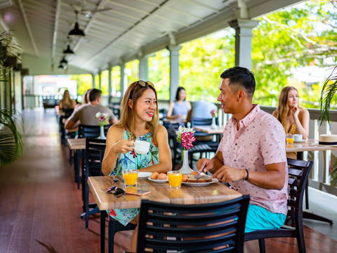 Hides Hotel - Accommodation QLD 32