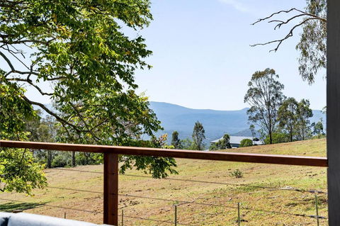 Hollow Tree Farm - Accommodation QLD 23