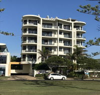 Meridian Alex Beach Apartments