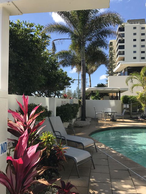 Meridian Alex Beach Apartments - Accommodation QLD 5