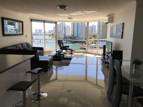 Moorings On Cavill Surfers Paradise - Accommodation QLD 24