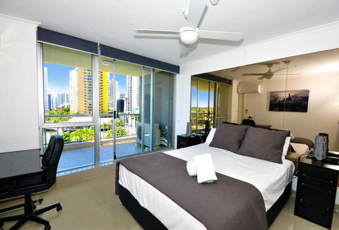 Moorings On Cavill Surfers Paradise - Accommodation QLD 31