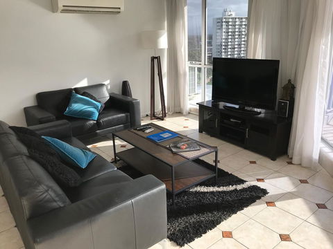 Moorings On Cavill Surfers Paradise - Accommodation QLD 37