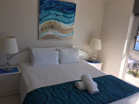 Moorings On Cavill Surfers Paradise - Accommodation QLD 6