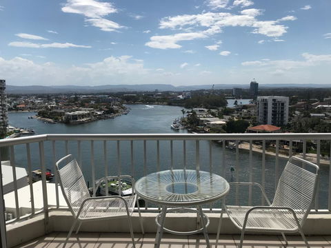 Moorings On Cavill Surfers Paradise - Accommodation QLD 25