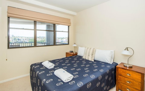 The Oasis Apartments - Accommodation QLD 12