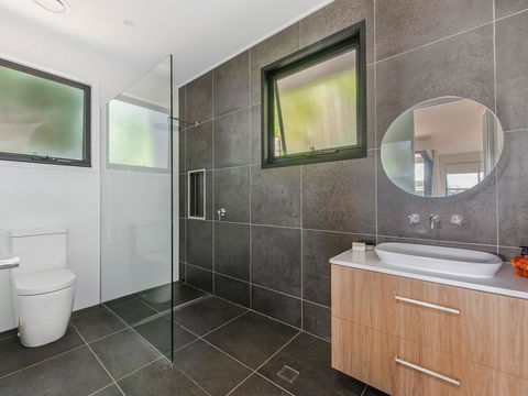 Sam's Buderim Mountain Guest House - Accommodation QLD 5