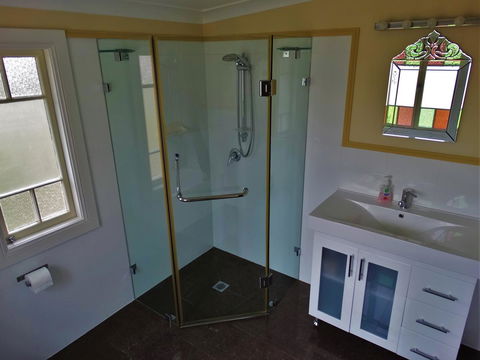 Loughmore House - Accommodation QLD 11