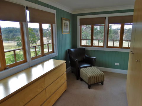 Loughmore House - Accommodation QLD 6