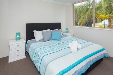Miami Beachside Holiday Apartments - Accommodation QLD 20