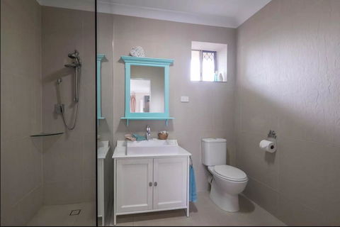 The Villa At The Bay - Accommodation QLD 15