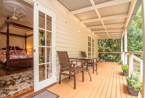 Curtis Falls Cottage - Accommodation QLD 16