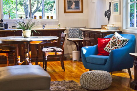 Curtis Falls Cottage - Accommodation QLD 9