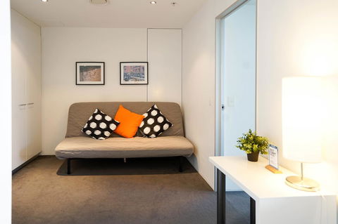 Circle On Cavill Surfers Paradise Apartments-Holiday Paradise - Accommodation QLD 8