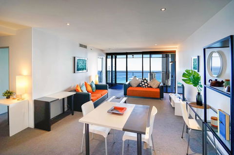 Circle On Cavill Surfers Paradise Apartments-Holiday Paradise - Accommodation QLD 16