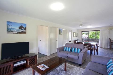 Regency Waterfront Noosa - Accommodation QLD 7
