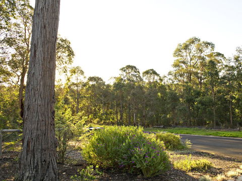 Waters Edge Margaret River Est 2010 - Accommodation QLD 1