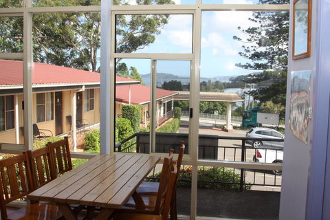 Waterview Gosford Motor Inn - Accommodation QLD 1