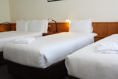 Waterview Gosford Motor Inn - Accommodation QLD 2