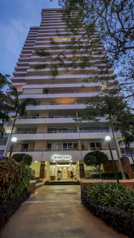 Waterways Apartments - Accommodation QLD 3