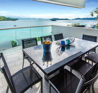 Waves 08 - Accommodation QLD