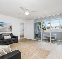 WAVES ON MAIN 4/1 MAIN STREET - Accommodation QLD