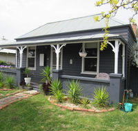 Welcome Stranger Cottage - Accommodation QLD