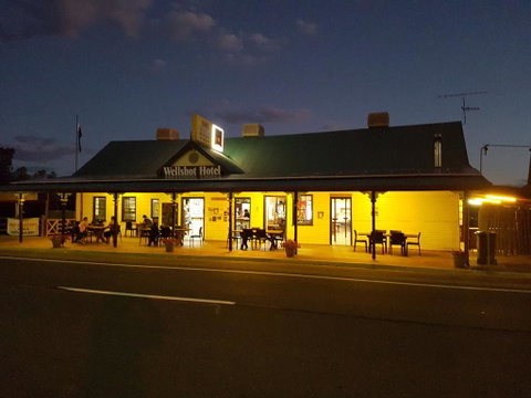 Wellshot Hotel - Accommodation QLD 2