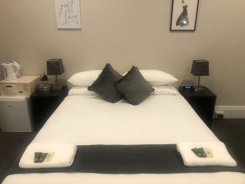 Wentworth Hotel - Accommodation QLD 1