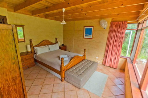 Westwood Cottage - Accommodation QLD 2