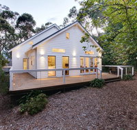 White Cottage - Accommodation QLD