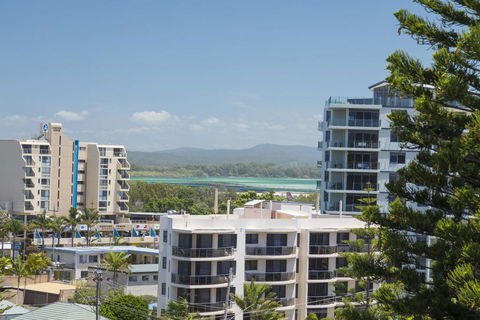 Whitesands, Unit 602, 34-38 North Street - Accommodation QLD 3