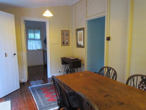 Whitsunday Cane Cutters Cottage - Accommodation QLD 3
