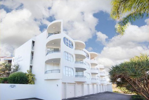 Wickham Cove Unit 10, 45 Albert Street. Kings Beach - Accommodation QLD 0