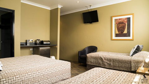 Windsor Castle Hotel - Accommodation QLD 1