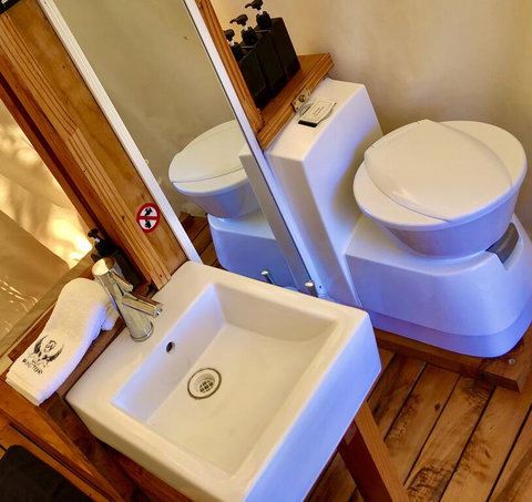 Wingtons Glamping - Accommodation QLD 2