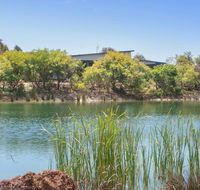 Wirraway Luxury Chalet - Accommodation QLD