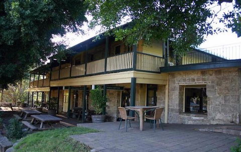 Wisemans Inn - Accommodation QLD 0