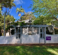 Wisteria Cottage 95 Main Western Road - Accommodation QLD