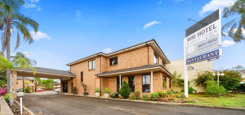 WM Hotel Bankstown - Accommodation QLD 1