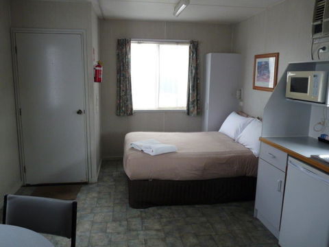 Wodonga Caravan & Cabin Park - Accommodation QLD 3